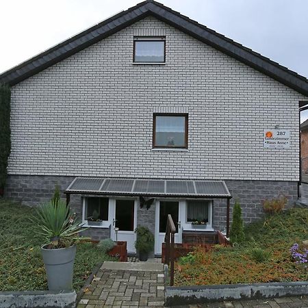 Hotel Haus Anne Neunkirchen  Esterno foto